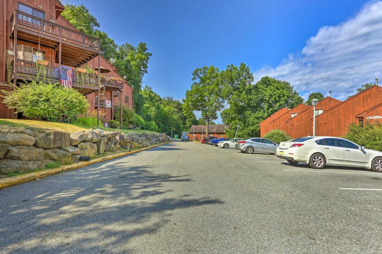 Sun-Lit Vernon Condo Less Than 2 Mi To Ski Resort! 外观 照片